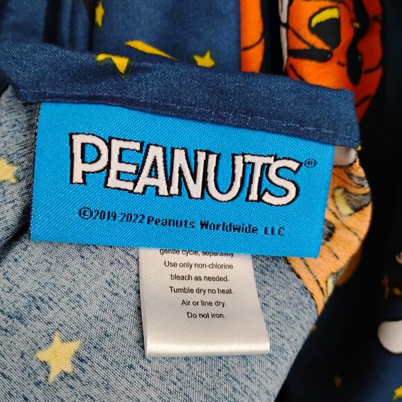 New Peanuts Snoopy Spooky Halloween Queen Sheet Set Pumpkin Navy Blue Stars Moon - Picture 3 of 8
